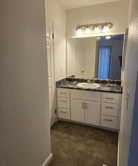 11233 Axtell St — Photo 11