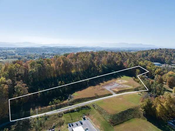 140 W Hills Dr, Jonesborough, TN 37659