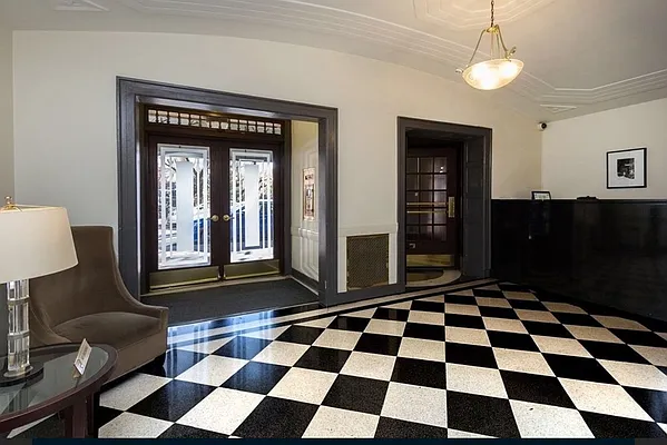 Rented by Modern Spaces | media 23