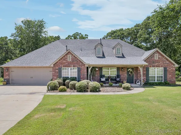 25070 S Red Oak Dr, Claremore, OK 74019