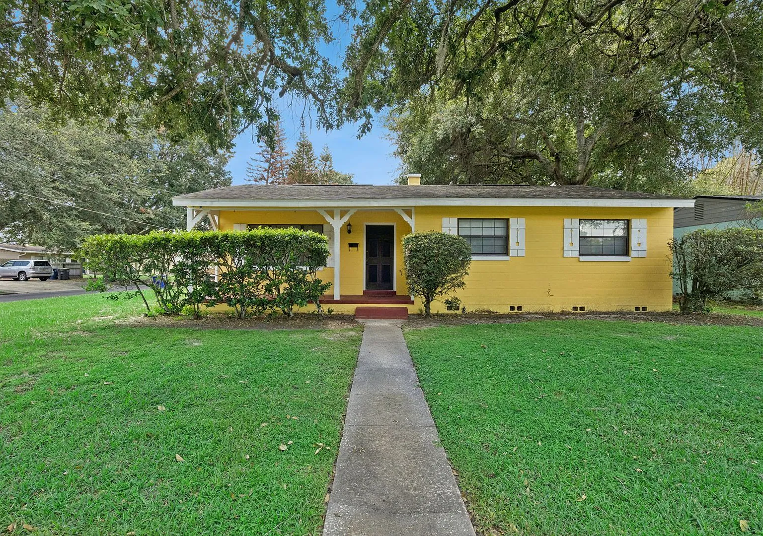 3 BR / 1.5 BA Home In Winter Park — Photo 1