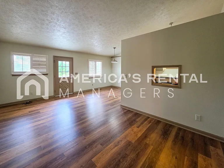 3100 Apple Valley Ln — Photo 10