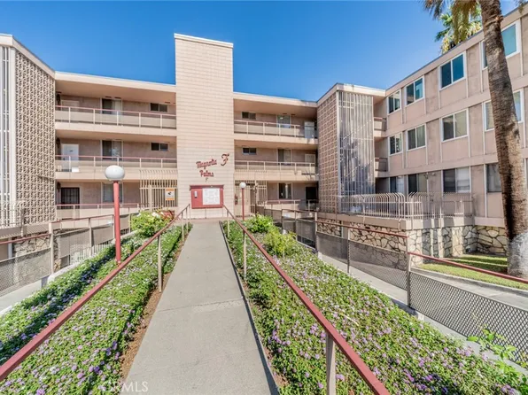 6979 Palm Ct APT 319-F, Riverside, CA 92506