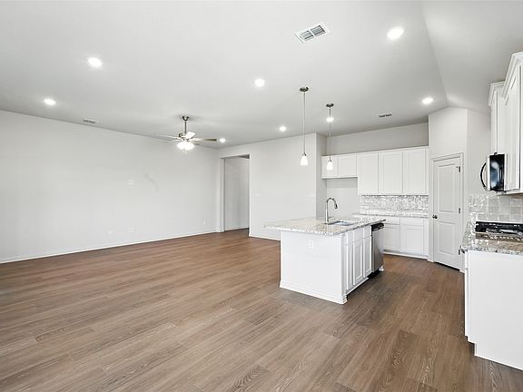 5th image of 1329 Staffords Point Ln