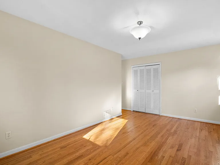 3638 Alton Pl NW — Photo 21