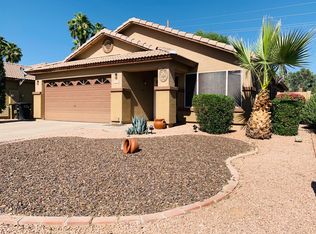 627 N Joshua Tree Ln, Gilbert, AZ 85234