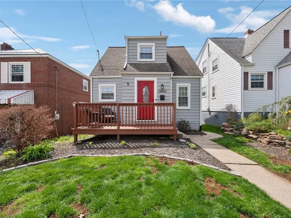 1611 Ridge Ave, Arnold, PA 15068