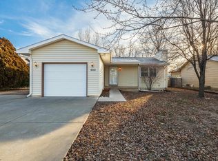 930 West St, Augusta, KS 67010