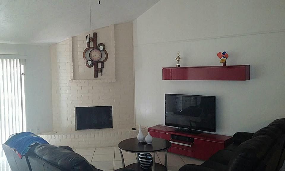 1st image of 4819 Gleneagles Dr