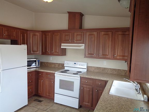 5th image of 1210 W Mermod St