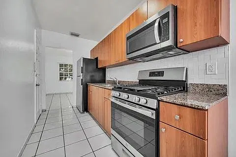 1 bed, 690 sqft, $1,850 — Photo 4