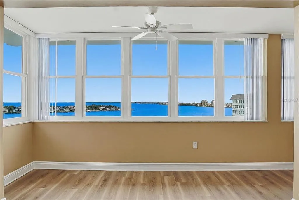 2 bed, 2.0 bath, 1605 sqft, $2,900 — Photo 2