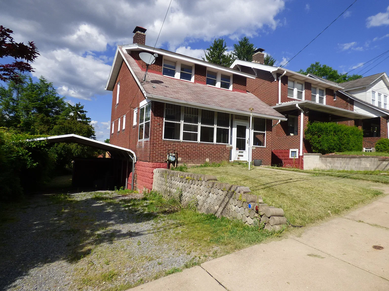 3 bed, 1232 sqft, $1,250 — Photo 1