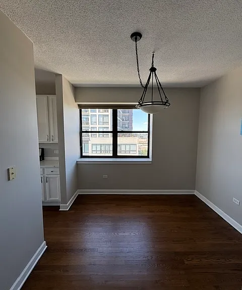 1529 S State St #15H — Photo 5