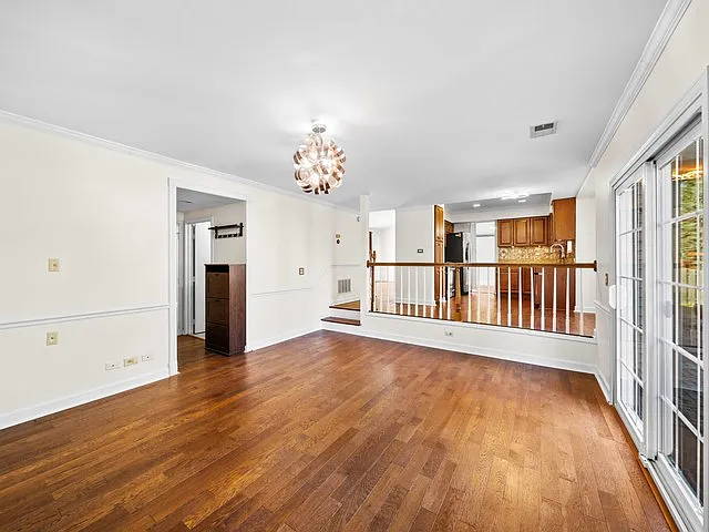 3 bed, 1684 sqft, $3,500 — Photo 3