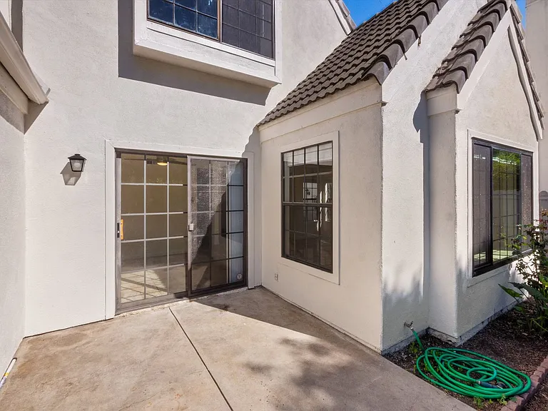 750 Rialto St — Photo 28