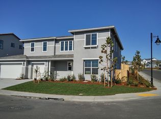 900 Hawks Feather Ln, Rocklin, CA 95765