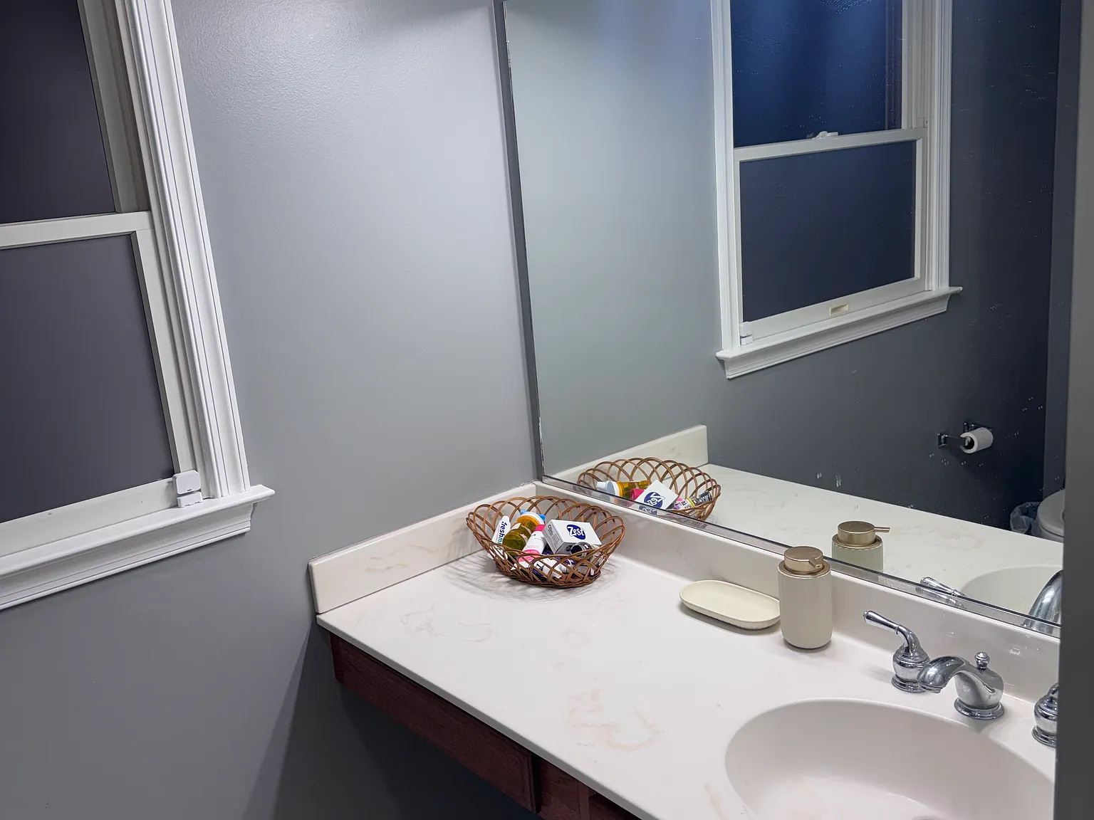 5 bed, 2660 sqft, $1,500 — Photo 2