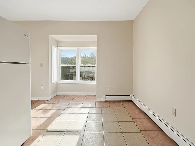 77 Swartswood Rd #B — Photo 7