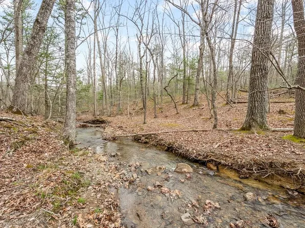 Black Diamond Dr, New Castle, VA 24127