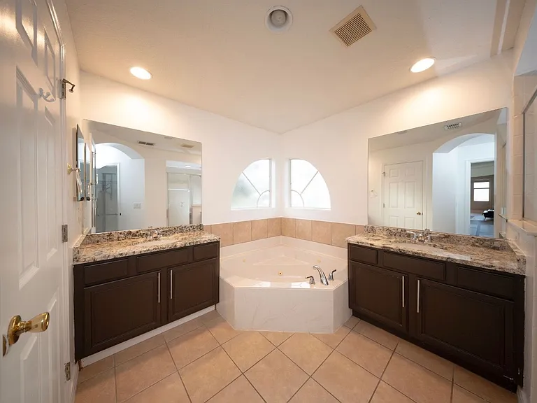 5456 Los Palma Vista Dr — Photo 33