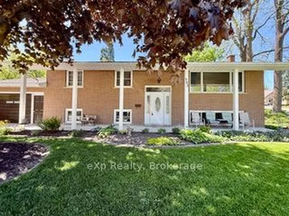 303 E Mary St, Brockton, ON N0G 2V0