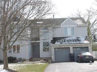 98 Princess Dr, North Brunswick, NJ 08902