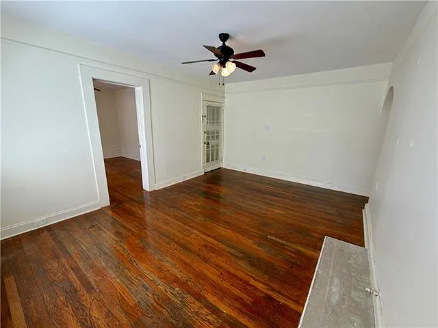 3 bed, 2.0 bath, 1300 sqft, $1,800 — Photo 3