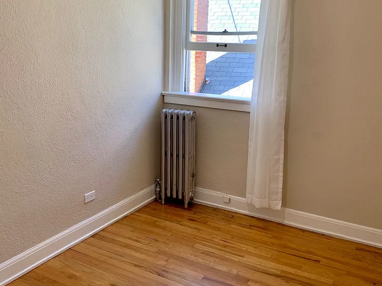 1312 N Lafayette St #9 — Photo 5