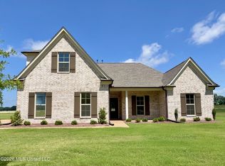 2521 Scott Meadows Ln, Hernando, MS 38632