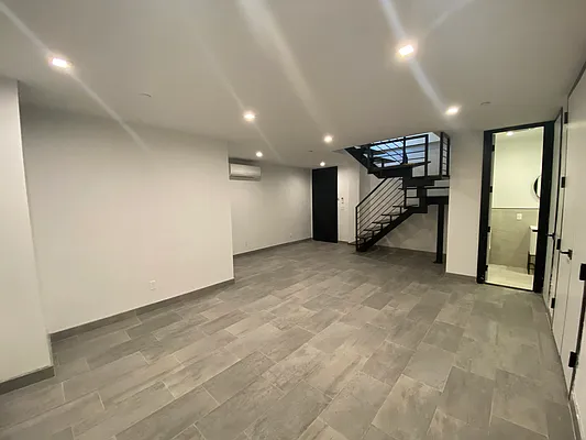 Rented by Yup Realty LLC | media 8