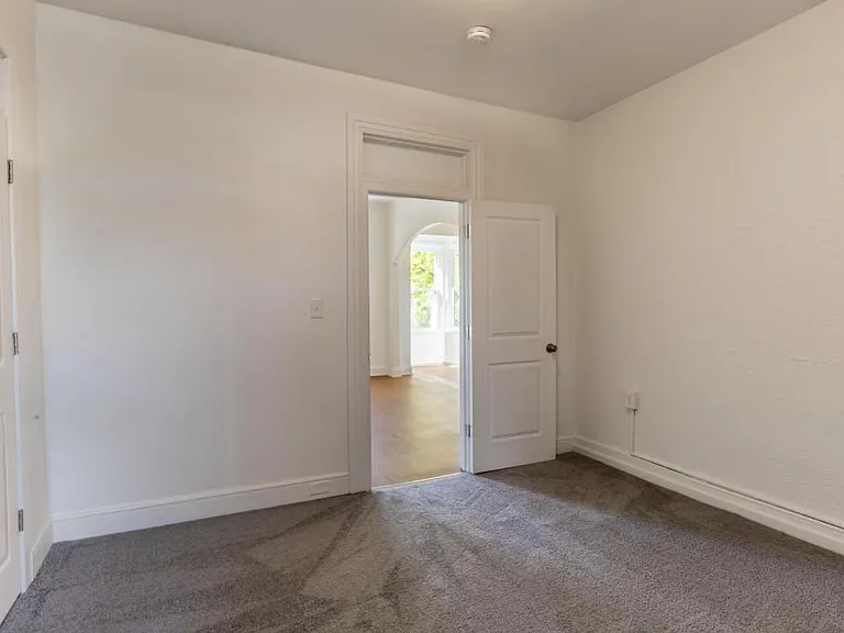 529 E Cumberland St #B — Photo 10