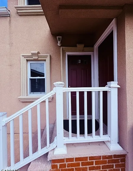 614 Main St — Photo 1