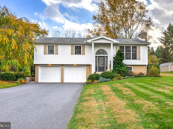 2771 Camp Rd, Manheim, PA 17545