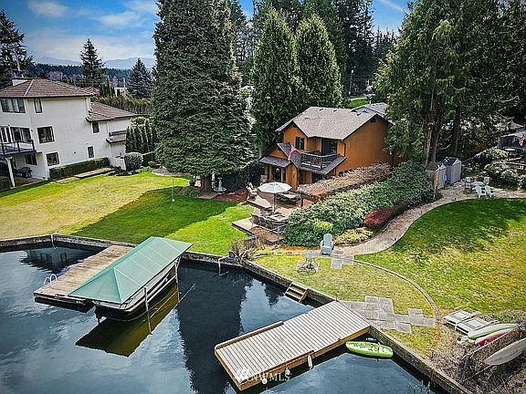 5th image of 22540 SE 304th Pl