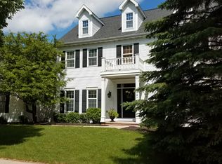 401 E Olde Paltzer Ct, Appleton, WI 54913