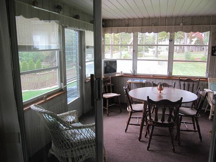 3 season porch