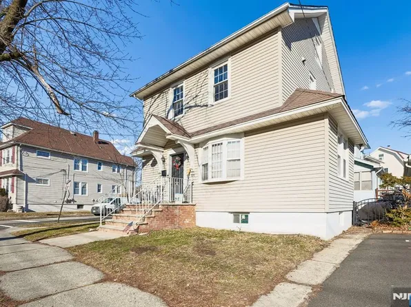 228 Totowa Rd, Totowa, NJ 07512