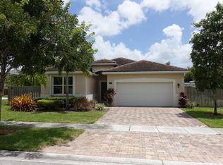 3084 SE 4th Ct, Homestead, FL 33033