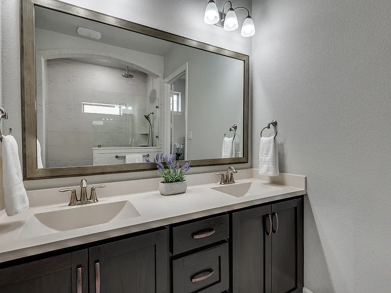 3128 Lexington Dr — Photo 15