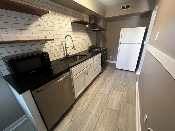 4007 Kenwood Ave #2S, Kansas City, MO 64110