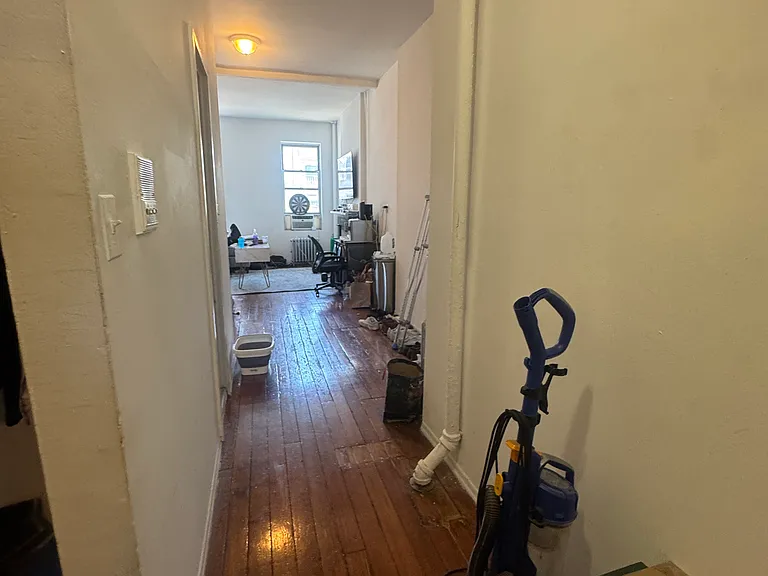 221 Avenue A #10 — Photo 4