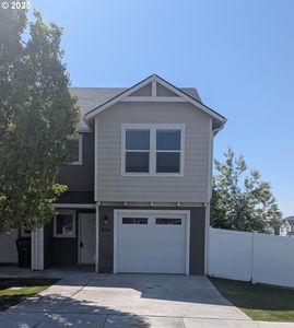 804 E Autumn Ave, Hermiston, OR, 97838