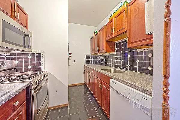Sold by Ideal Properties Group | media 5