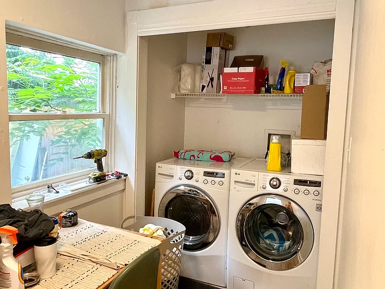61 W Sharpnack St #1 — Photo 16