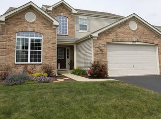 366 Aviary Ln, Bolingbrook, IL 60490