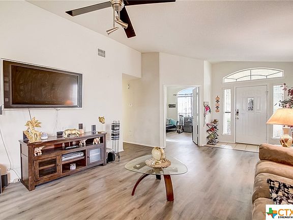 5th image of 4603 Golden Gate Dr