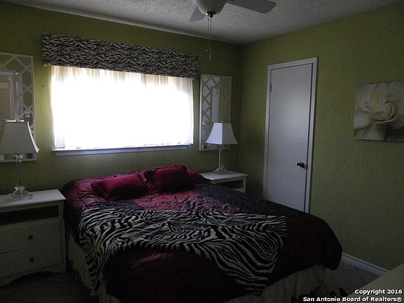 5th image of 6630 Connie Mack Dr