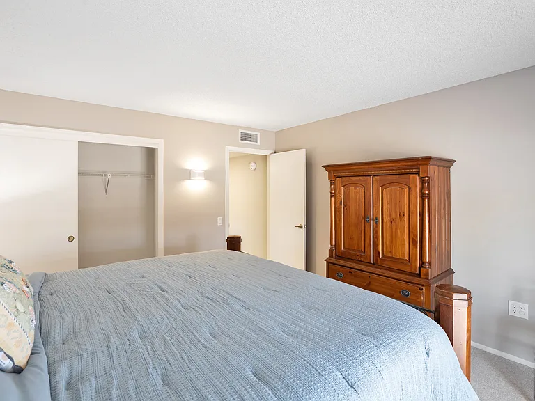 Secondary Bedroom