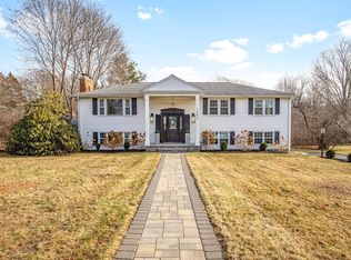 1686 Washington St, Walpole, MA 02081